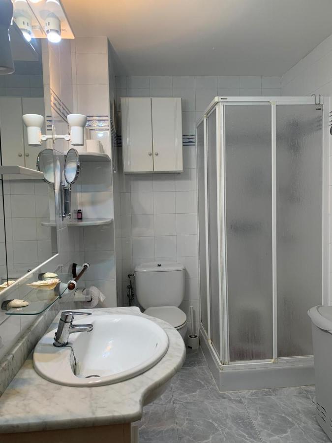 Apartamento En Primerisima Linea De Playa Con Espectaculares Vistas Netflix, Prime Y Disney Оропеса-дель-Мар Экстерьер фото