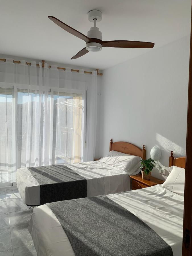 Apartamento En Primerisima Linea De Playa Con Espectaculares Vistas Netflix, Prime Y Disney Оропеса-дель-Мар Экстерьер фото